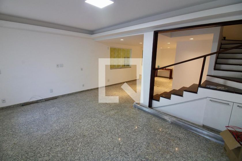 Casa, 4 quartos, 220 m² - Foto 3