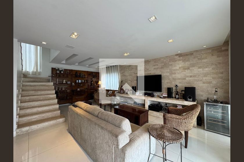 Casa, 4 quartos, 350 m² - Foto 2
