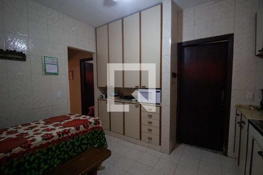 Casa, 4 quartos, 180 m² - Foto 45