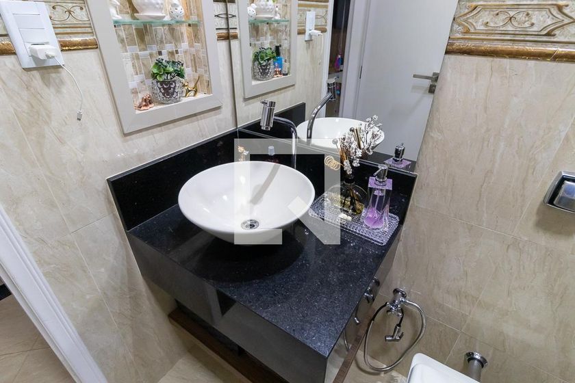 Casa à Venda - Jardim Planalto, 2 Quartos,  180 m2 em , Campinas - sp | SoloBR