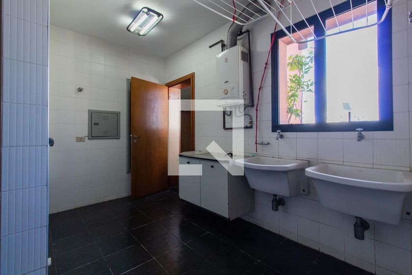 Apartamento, 5 quartos, 241 m² - Foto 99