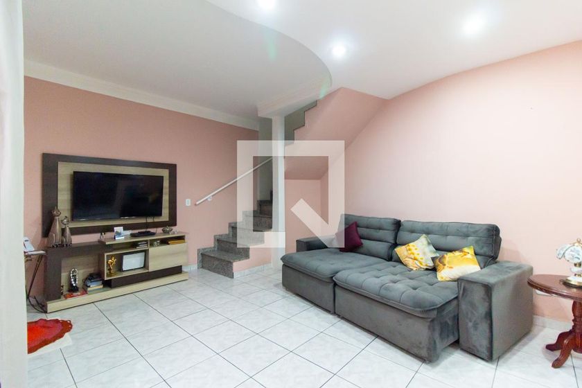 Casa, 2 quartos, 212 m² - Foto 1