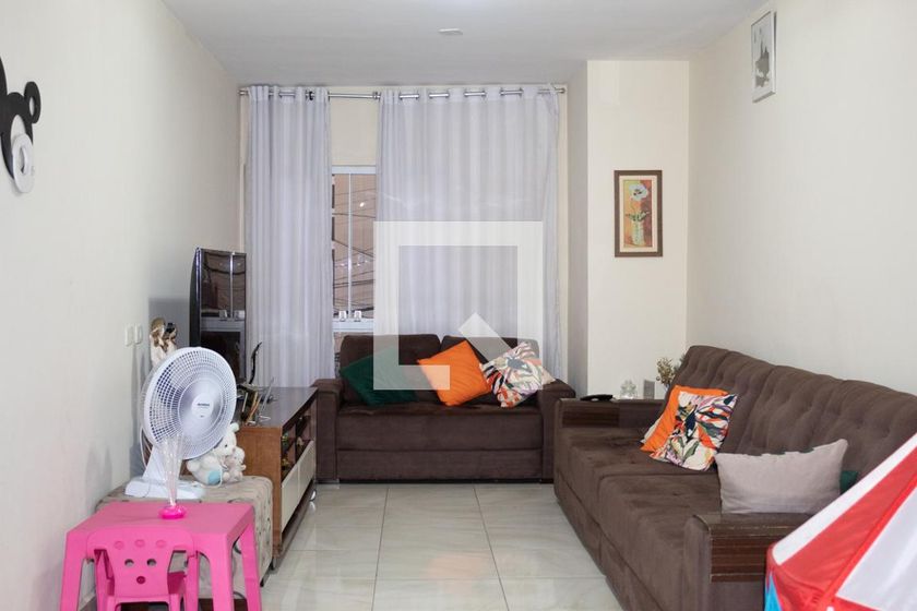 Casa, 3 quartos, 160 m² - Foto 2