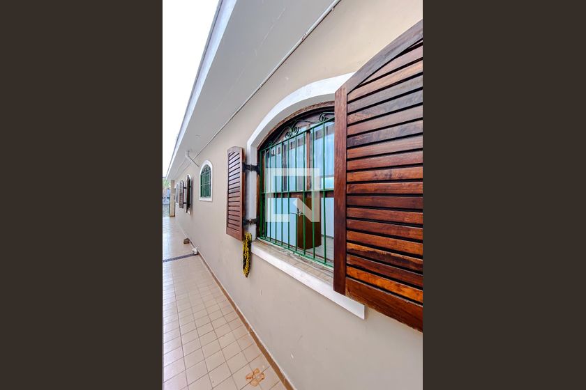 Casa, 3 quartos, 238 m² - Foto 42
