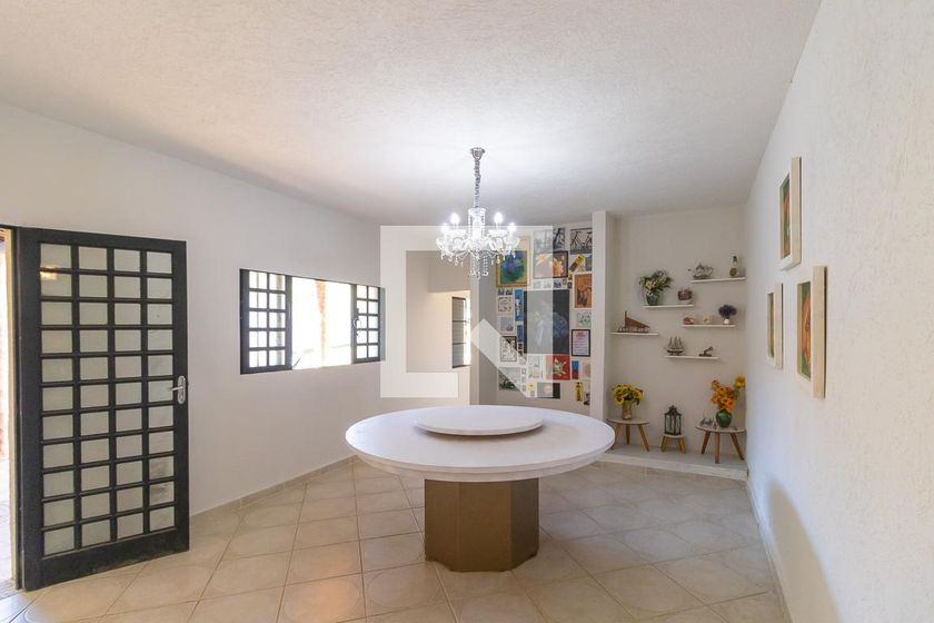 Casa à Venda - Fazenda Santa Cândida, 4 Quartos,  280 m2 em , Campinas - sp | SoloBR