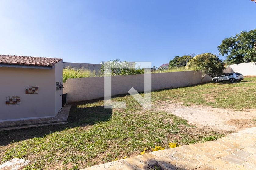Casa à Venda - Fazenda Santa Cândida, 4 Quartos,  280 m2 em , Campinas - sp | SoloBR