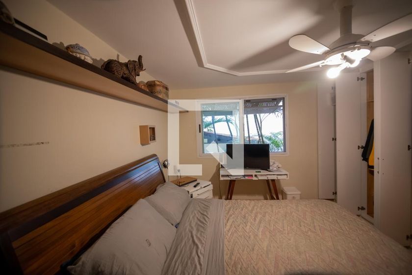 Casa, 4 quartos, 596 m² - Foto 50