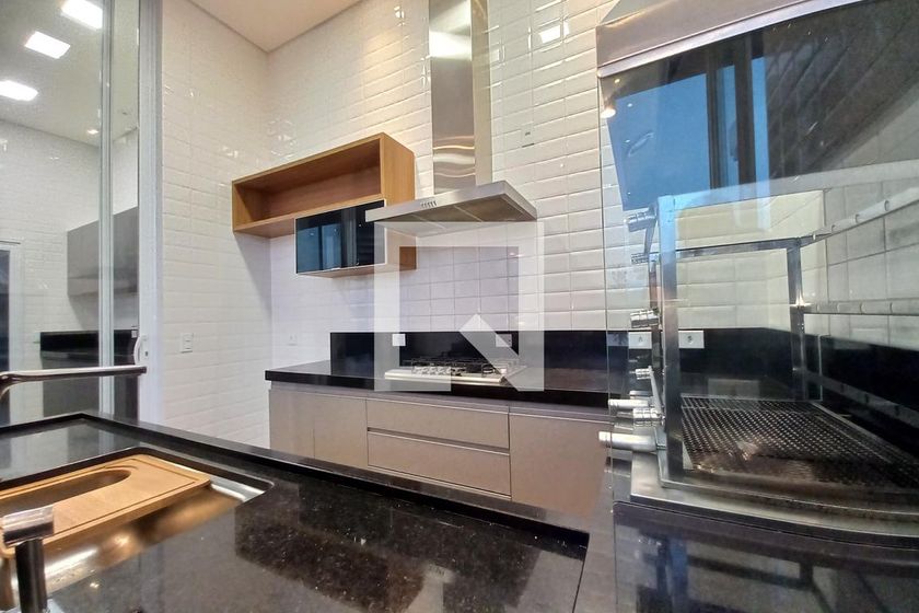 Casa à Venda - Swiss Park, 3 Quartos,  390 m2 em , Campinas - sp | SoloBR