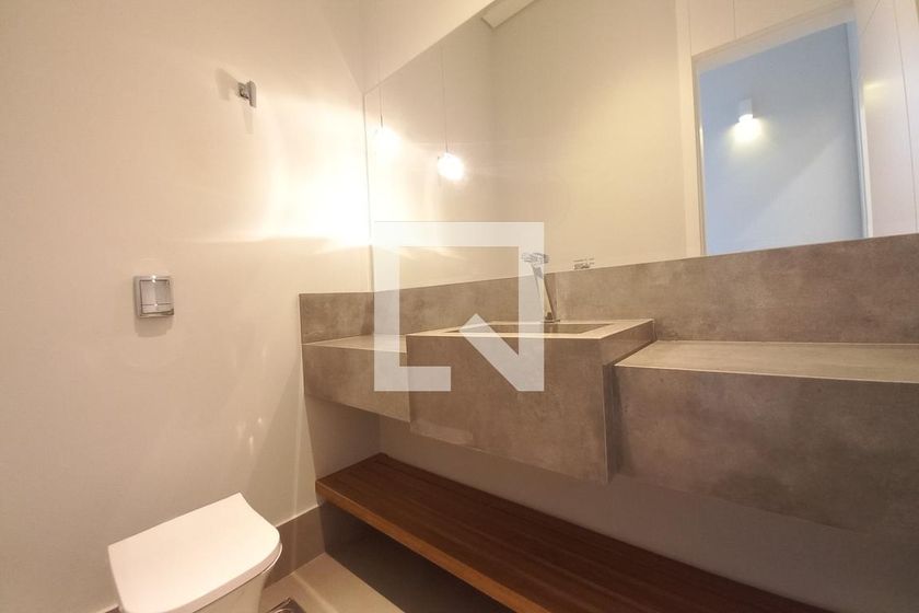 Casa à Venda - Swiss Park, 3 Quartos,  390 m2 em , Campinas - sp | SoloBR