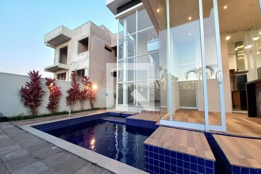 Casa à Venda - Swiss Park, 3 Quartos,  390 m2 em , Campinas - sp | SoloBR
