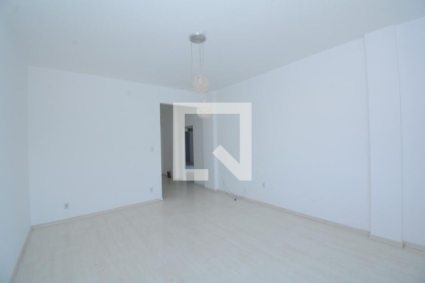 2-Bedroom Apartment for Sale in Vila da Penha, Rio de Janeiro for R$ 250,000.00