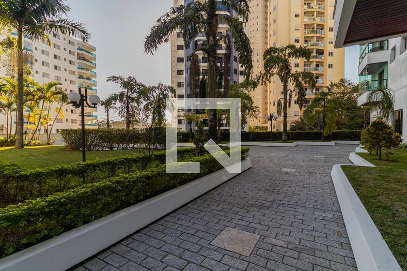 Apartamento, 3 quartos, 250 m² - Foto 179