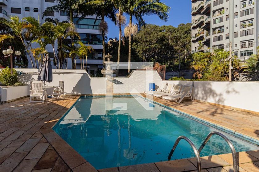 Apartamento, 3 quartos, 250 m² - Foto 175