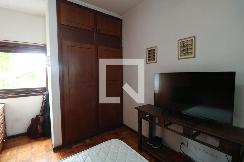 Casa, 3 quartos, 260 m² - Foto 35