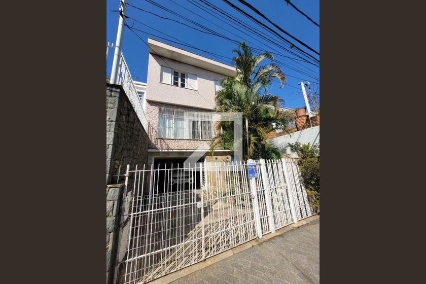 Casa, 3 quartos, 240 m² - Foto 52