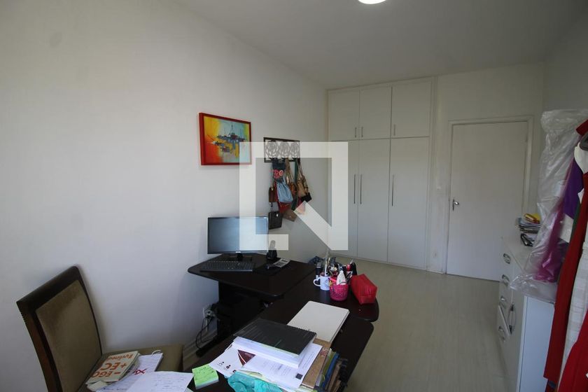 Casa, 3 quartos, 240 m² - Foto 11