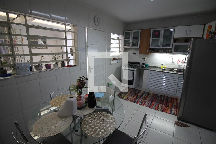 Casa, 3 quartos, 240 m² - Foto 37