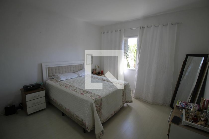 Casa, 3 quartos, 240 m² - Foto 18