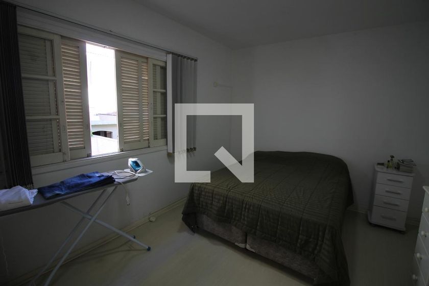 Casa, 3 quartos, 240 m² - Foto 14