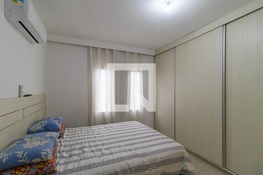 Casa à Venda - Jardim Flamboyant, 5 Quartos,  256 m2 em , Campinas - sp | SoloBR
