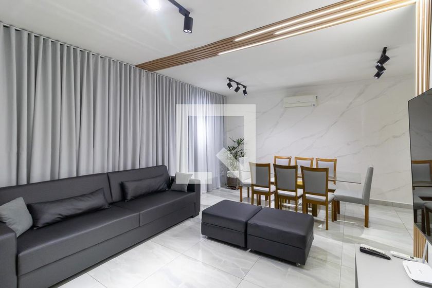 Casa à Venda - Jardim Flamboyant, 5 Quartos,  256 m2 em , Campinas - sp | SoloBR