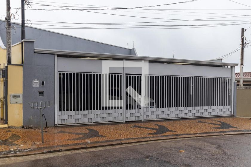 Casa à Venda - Jardim Flamboyant, 5 Quartos,  256 m2 em , Campinas - sp | SoloBR
