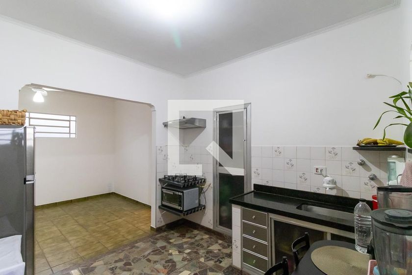 Casa à Venda - Jardim Flamboyant, 5 Quartos,  256 m2 em , Campinas - sp | SoloBR