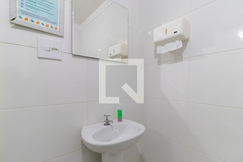Casa à Venda - Jardim Flamboyant, 5 Quartos,  256 m2 em , Campinas - sp | SoloBR