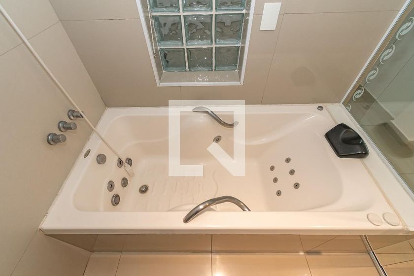 Casa à Venda - Jardim Planalto, 2 Quartos,  235 m2 em , Campinas - sp | SoloBR