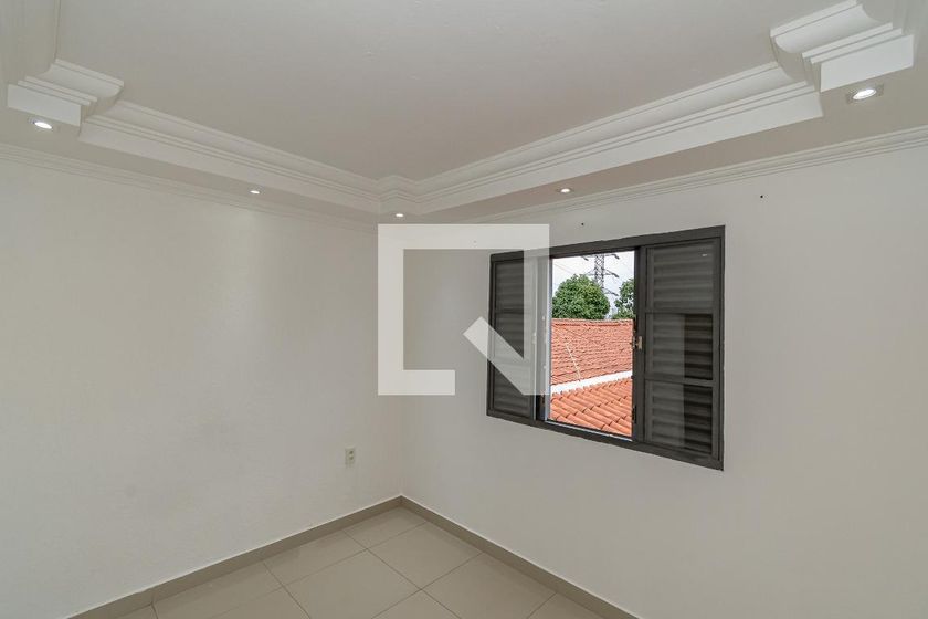 Casa à Venda - Jardim Planalto, 2 Quartos,  235 m2 em , Campinas - sp | SoloBR