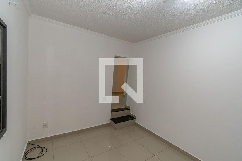Casa à Venda - Jardim Planalto, 2 Quartos,  235 m2 em , Campinas - sp | SoloBR