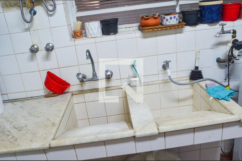 Casa à Venda - Jardim Chapadão, 3 Quartos,  280 m2 em , Campinas - sp | SoloBR