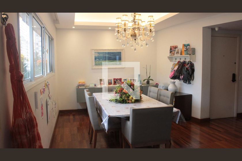 Apartamento, 3 quartos, 160 m² - Foto 1