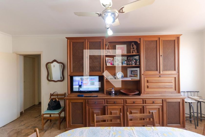 Casa à Venda - Taquaral, 5 Quartos,  320 m2 em , Campinas - sp | SoloBR