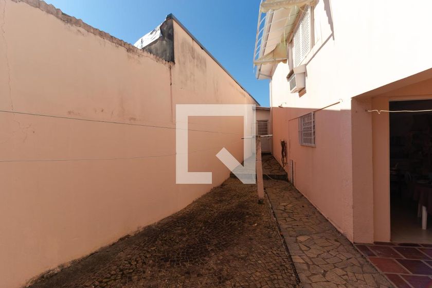 Casa à Venda - Taquaral, 5 Quartos,  320 m2 em , Campinas - sp | SoloBR