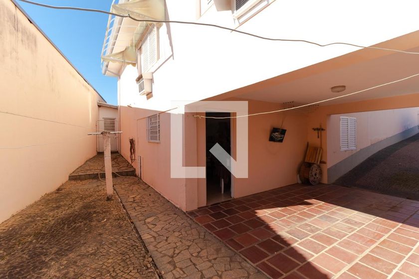Casa à Venda - Taquaral, 5 Quartos,  320 m2 em , Campinas - sp | SoloBR