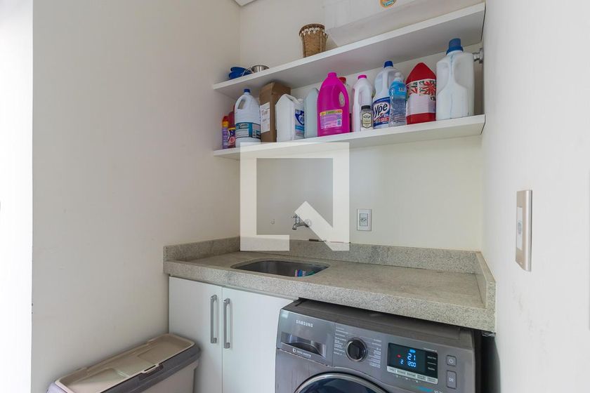 Casa à Venda - Lot. Alphaville Campinas , 3 Quartos,  200 m2 em , Campinas - sp | SoloBR