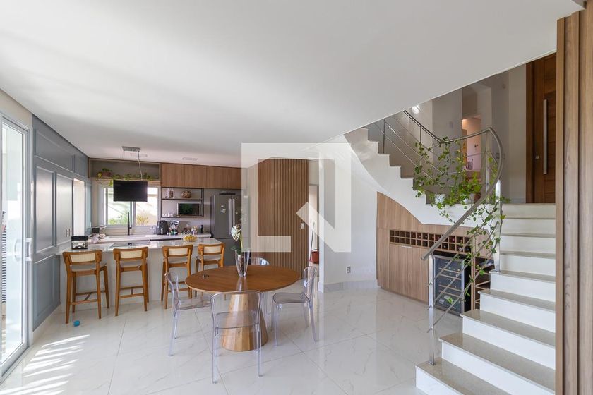 Casa à Venda - Lot. Alphaville Campinas , 3 Quartos,  200 m2 em , Campinas - sp | SoloBR