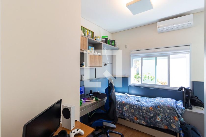 Casa à Venda - Lot. Alphaville Campinas , 3 Quartos,  200 m2 em , Campinas - sp | SoloBR