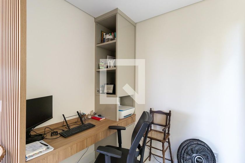 Casa à Venda - Lot. Alphaville Campinas , 3 Quartos,  200 m2 em , Campinas - sp | SoloBR