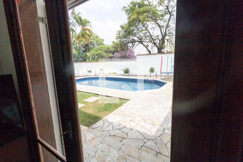 Casa, 6 quartos, 880 m² - Foto 19