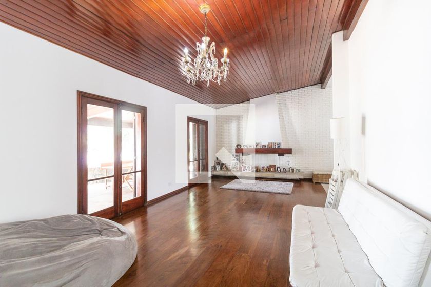 Casa, 6 quartos, 880 m² - Foto 1