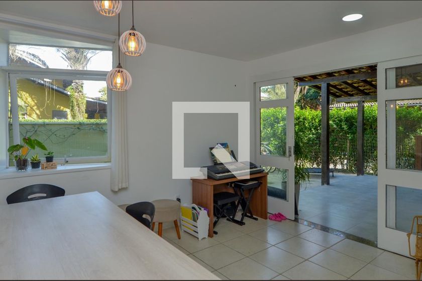 Casa, 4 quartos, 170 m² - Foto 8