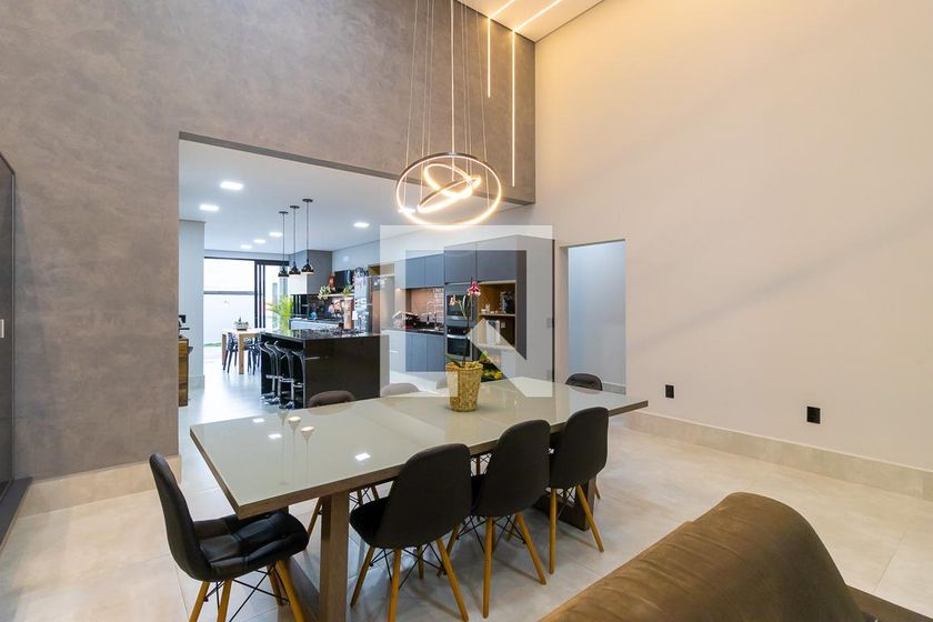 Casa à Venda - Swiss Park, 3 Quartos,  198 m2 em , Campinas - sp | SoloBR