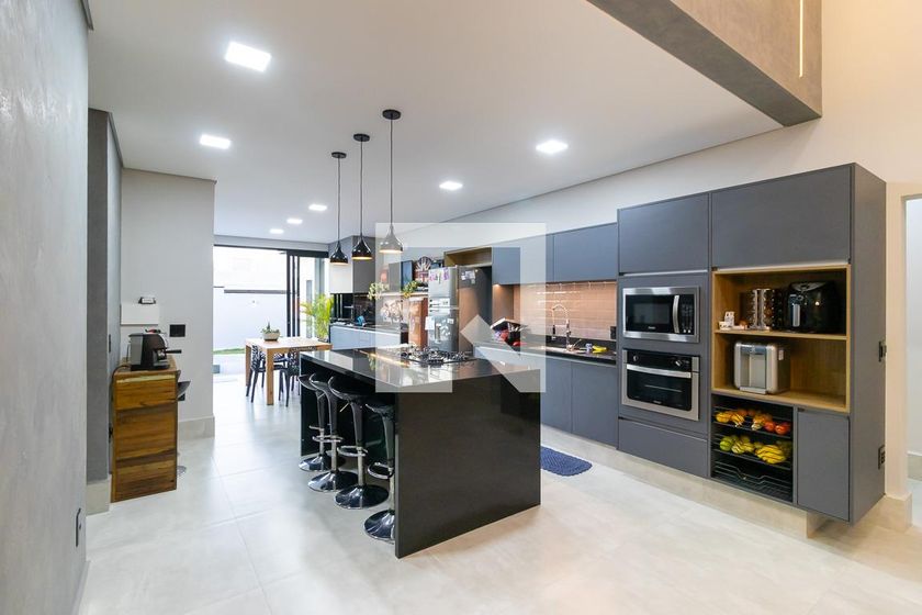 Casa à Venda - Swiss Park, 3 Quartos,  198 m2 em , Campinas - sp | SoloBR