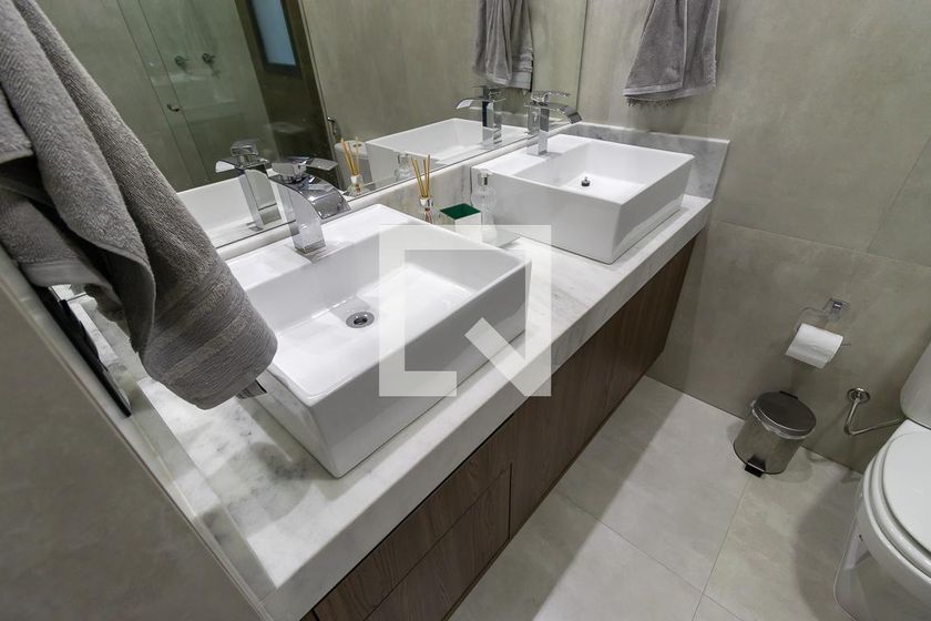 Casa à Venda - Swiss Park, 3 Quartos,  198 m2 em , Campinas - sp | SoloBR