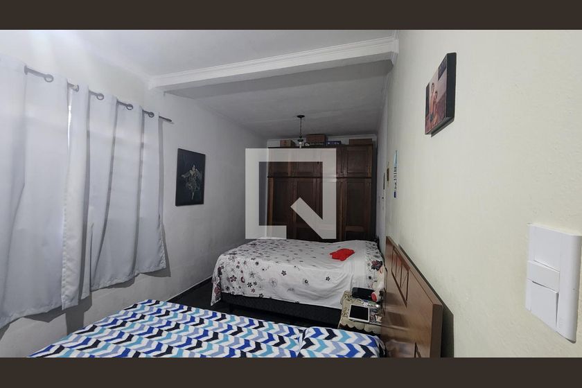 Casa à Venda - Nova Campinas, 4 Quartos,  260 m2 em , Campinas - sp | SoloBR