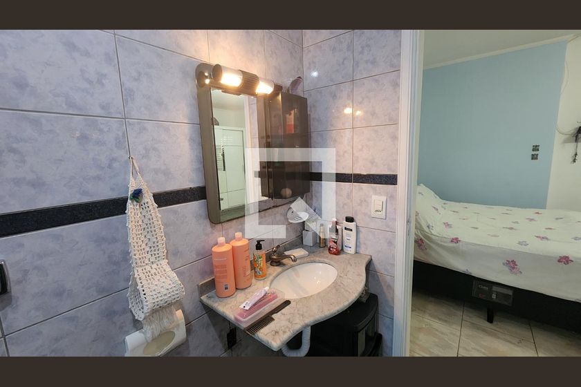 Casa à Venda - Nova Campinas, 4 Quartos,  260 m2 em , Campinas - sp | SoloBR