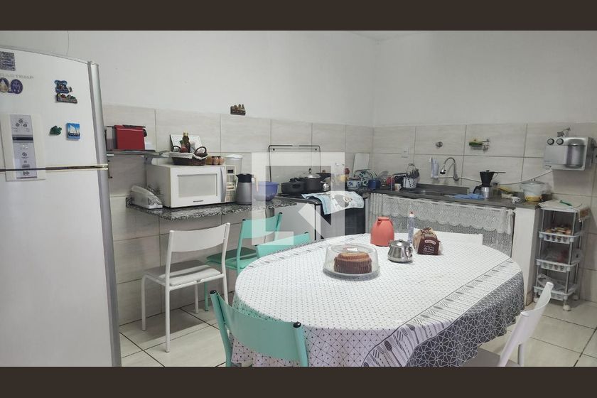Casa à Venda - Nova Campinas, 4 Quartos,  260 m2 em , Campinas - sp | SoloBR