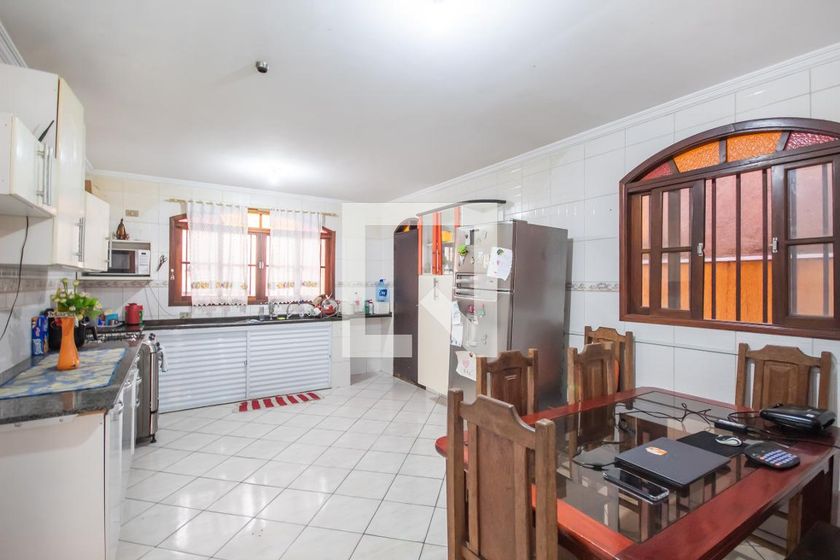 Casa, 3 quartos, 305 m² - Foto 30